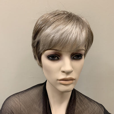 Chris Womens Synthetic Wig